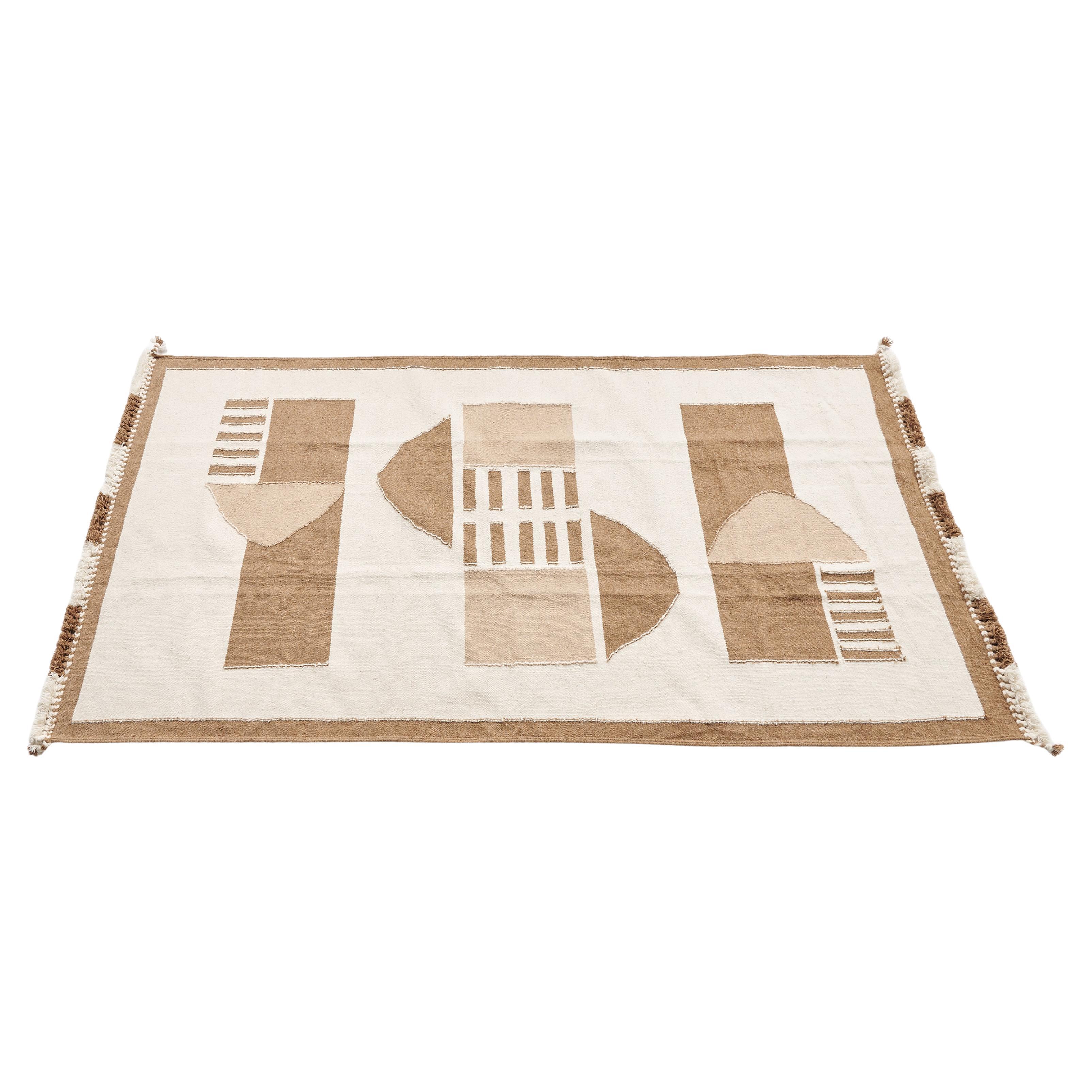 Dyoon Handgewebter Teppich in natürlichen Farbtönen aus reiner Wolle im Angebot