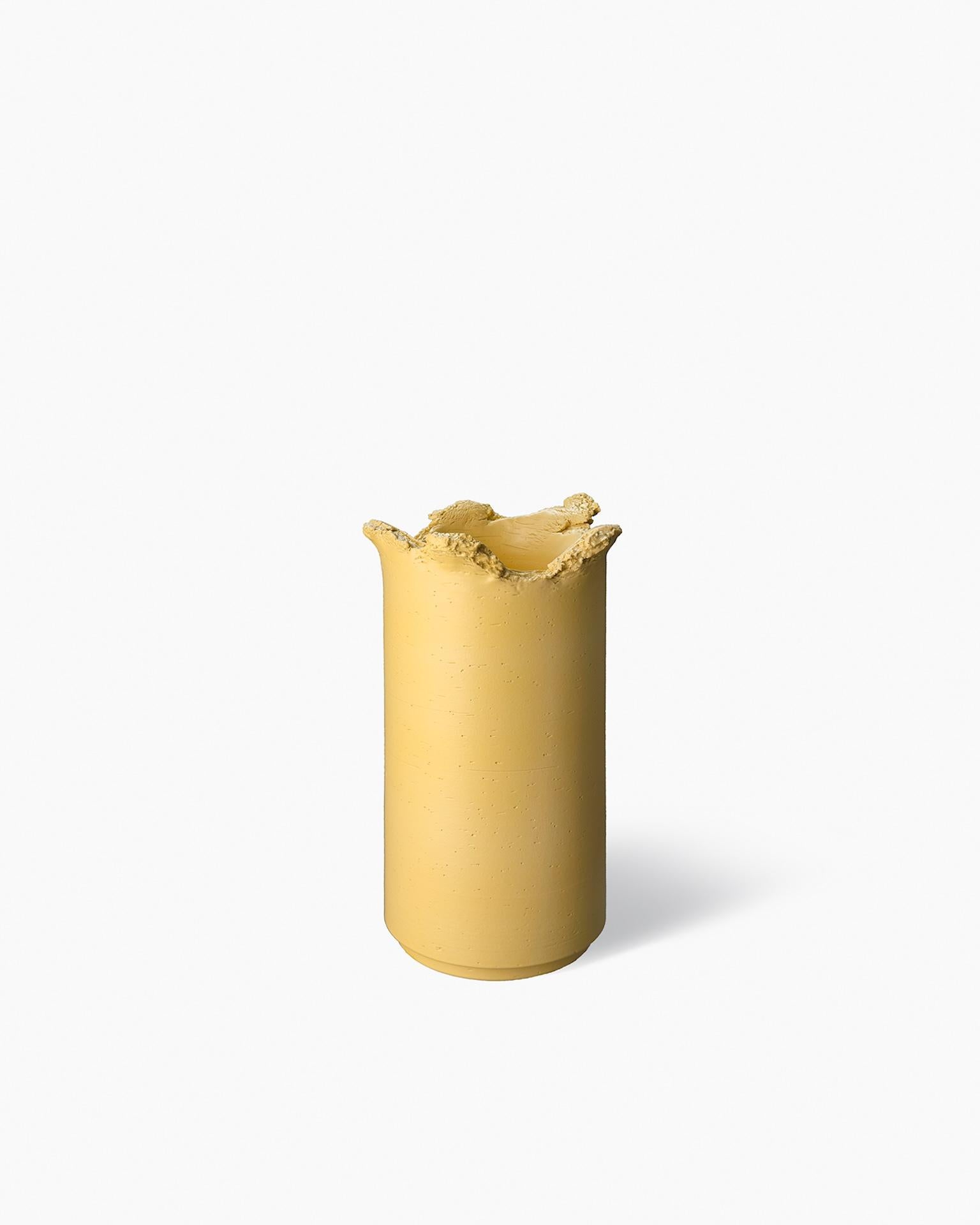 Bittosi Clay Vaso by Formafantasma In New Condition For Sale In New York, NY