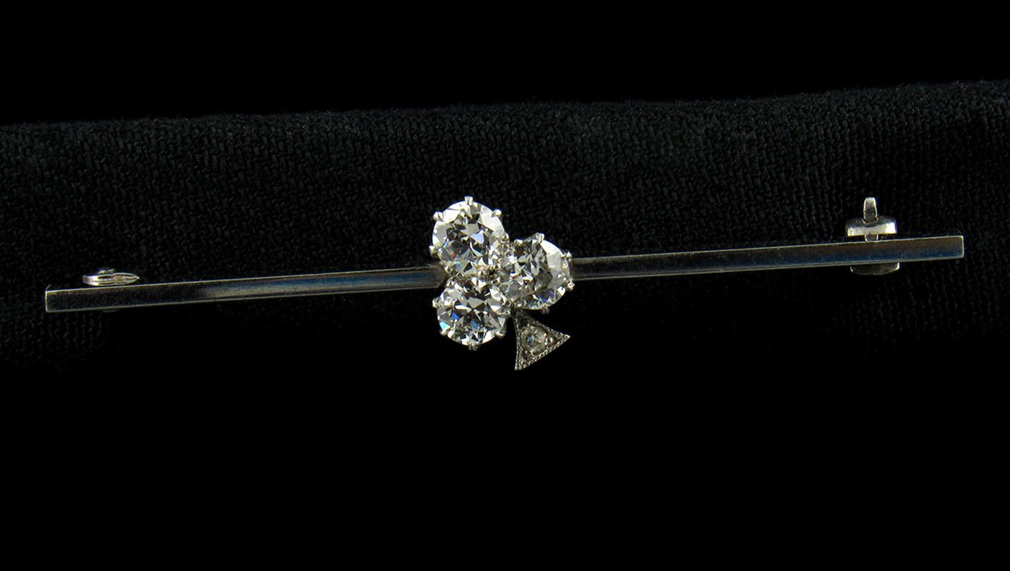 20th Century Art Deco 'Ace of Clubs' Diamond and 18-Karat White Gold Tie Pin For Sale