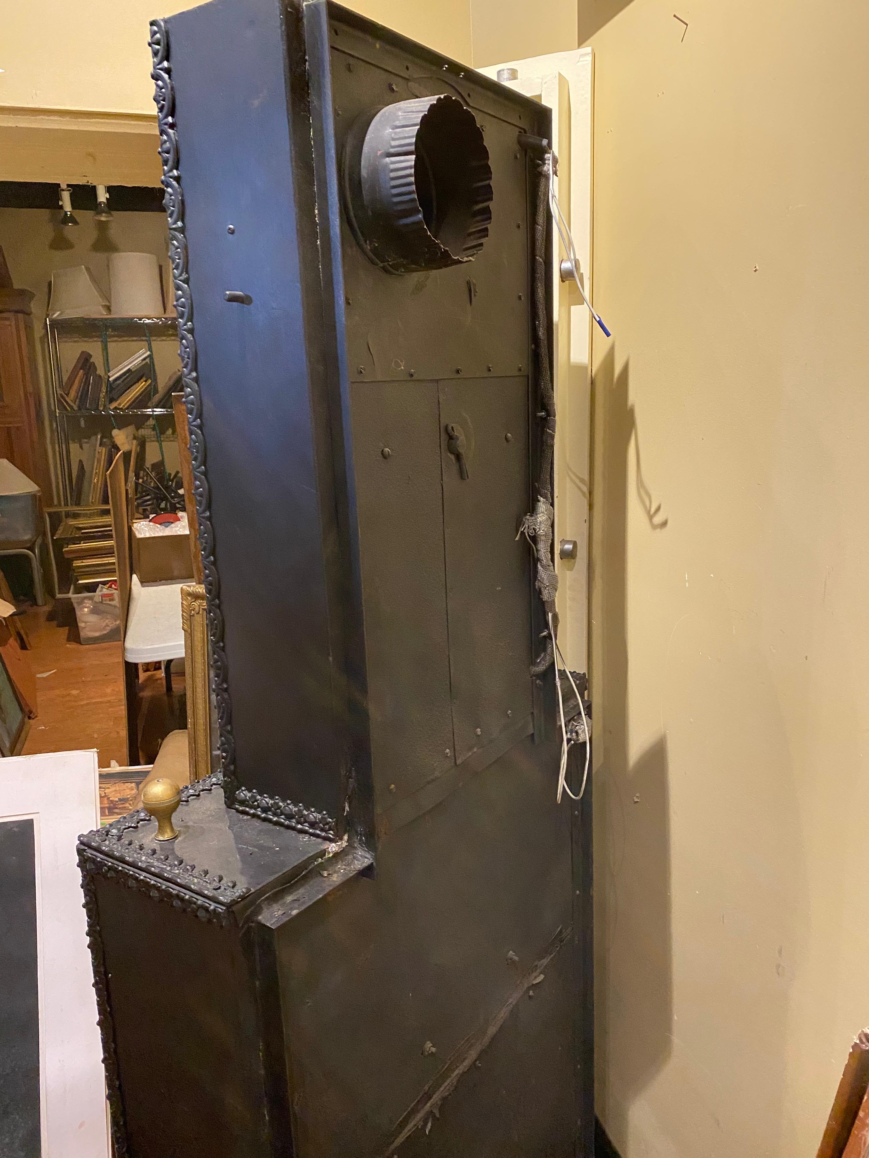 Reproduction English Coal Stove/Fireplace circa 1640, Contemporary Gas Fired 4
