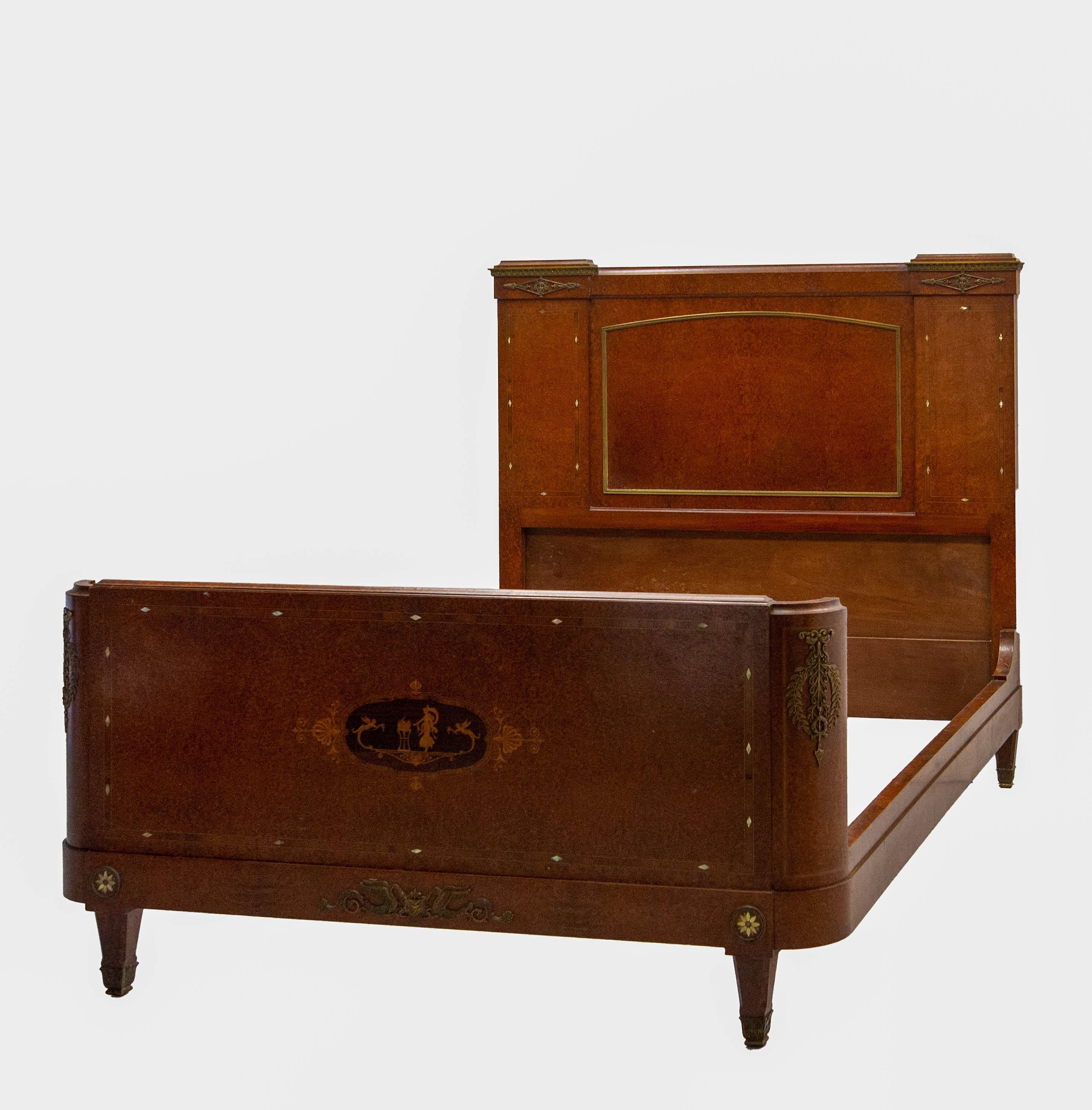 Antique Empire Bed Maple Burl & Brass Ancient Grece Theme French 19th C For Sale 4