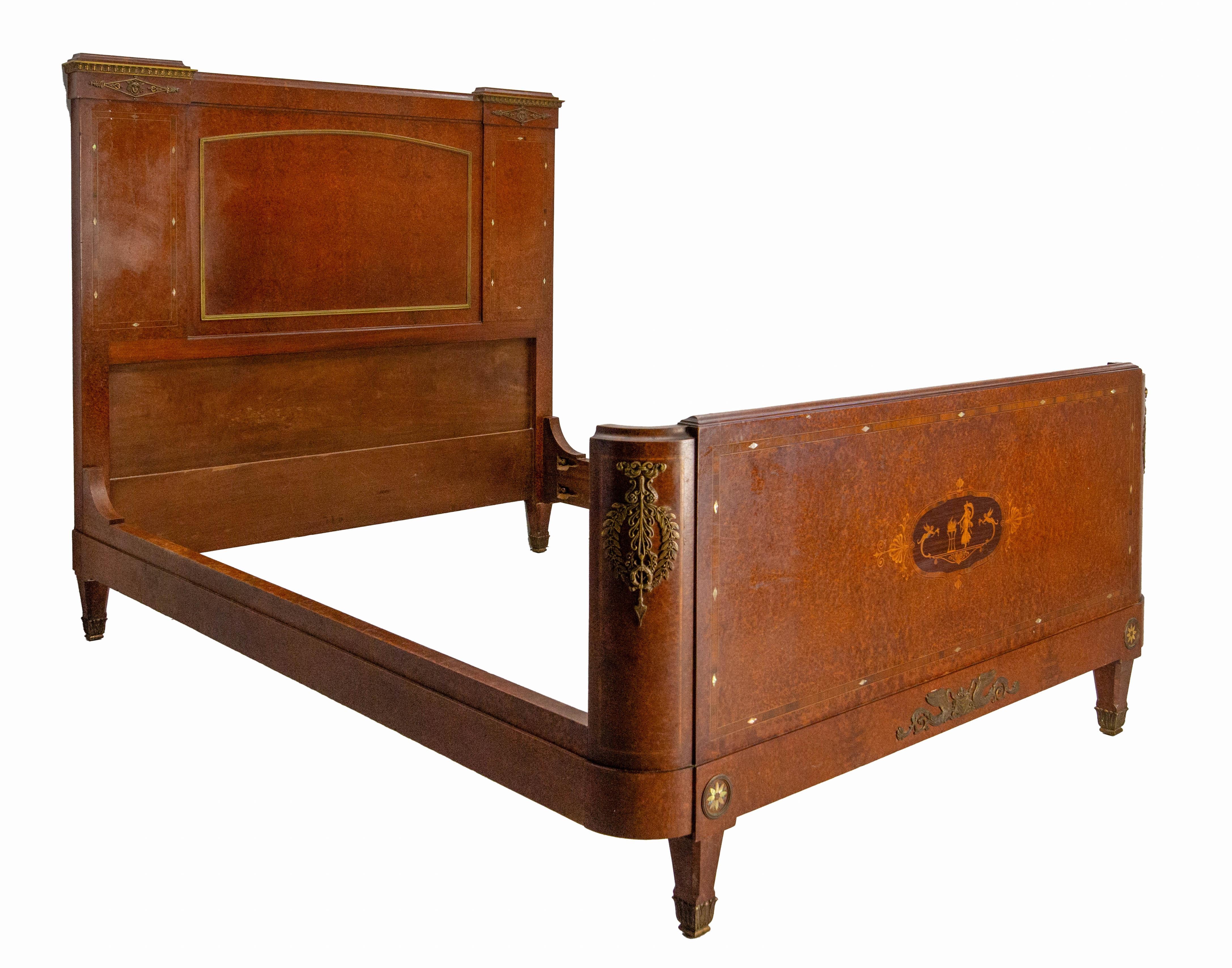 Antique Empire maple and brass bed. 
This bed, which has already survived almost two centuries, is in excellent condition: solid and sound, the inlaid illustrations are of exceptional quality.
About the dimension of the matress please see the