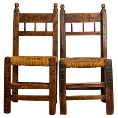 Spanish Pair of Decorative Side Pine Chairs 19th Century