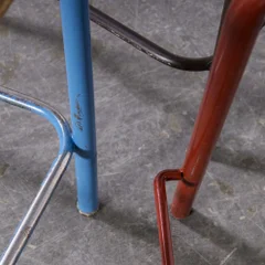 Mullca High Labor-Stapelstühle aus den 1950er Jahren, 3er-Set