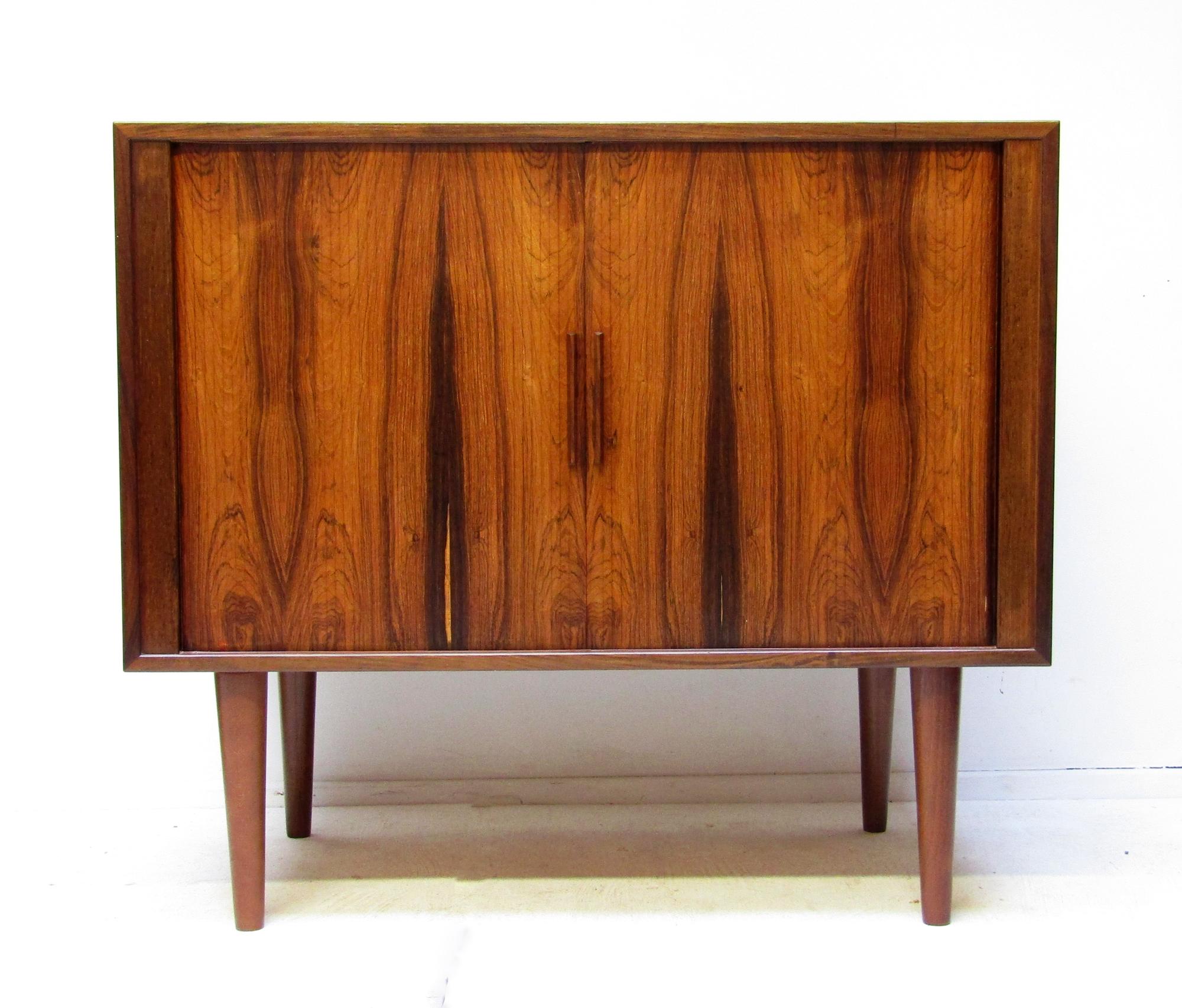 Set di cassapanche e armadietti danesi degli anni '60 in palissandro di Kai Kristiansen per Fm Mobler In condizioni buone in vendita a Shepperton, Surrey