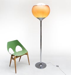 Tall Italian 1970s Space-Age Flash Bud Grande Floor Lamp by Harvey Guzzini
