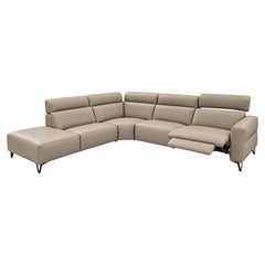 Sofá modular italiano Bracci Regal, de estilo moderno, con reclinación eléctrica y tapizado en piel, color topo claro