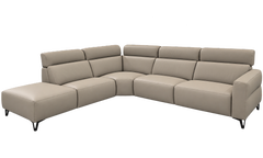 Bracci Regal – modernes italienisches Leder-Ecksofa mit elektrischer Verstellfunktion in Helltaupe