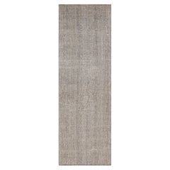 Tapis de couloir Kilim turc vintage en laine gris argenté par Rug & Kilim
