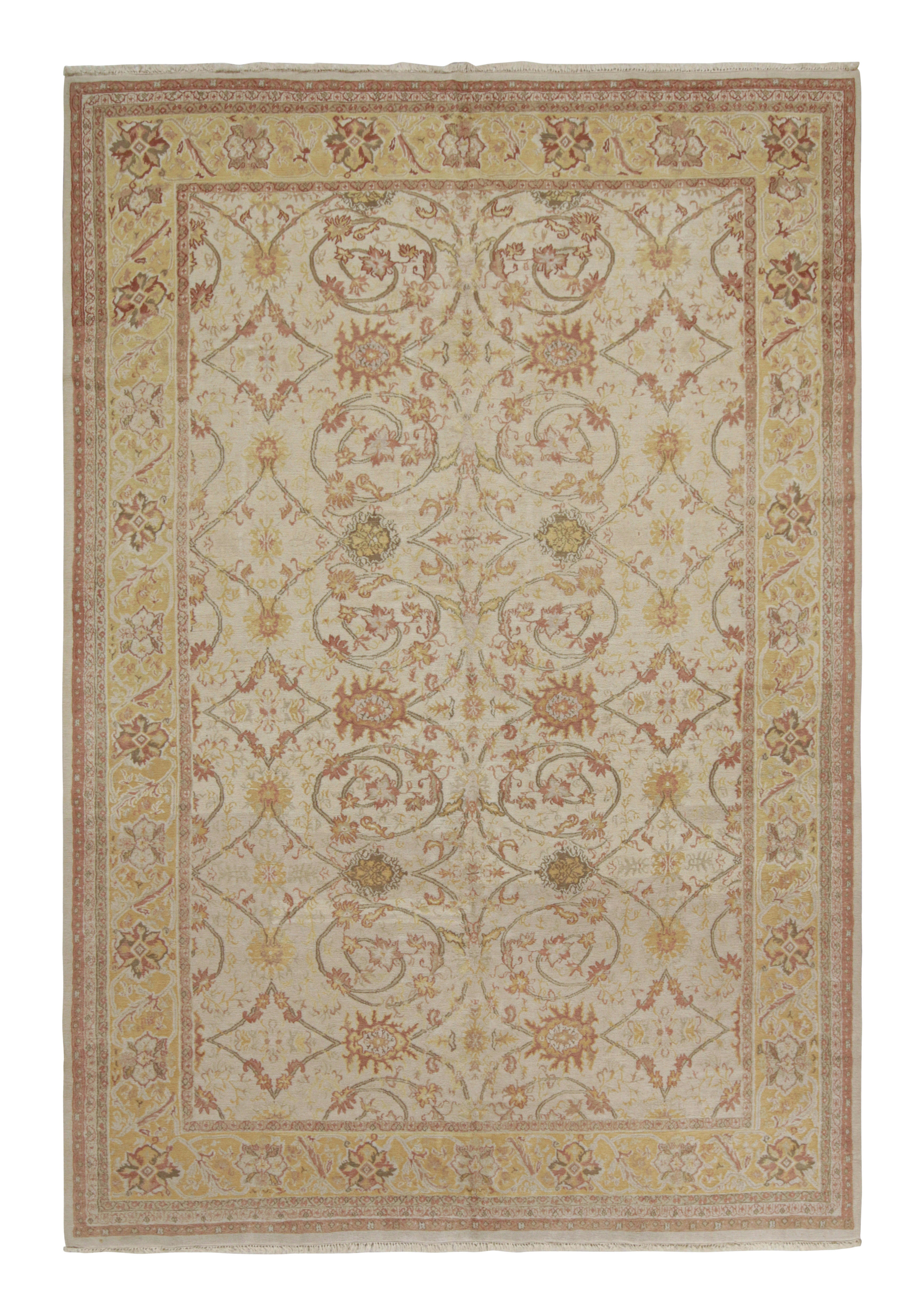 Rug & Kilim’s Sultanabad style rug in Cream with Floral Patterns For Sale