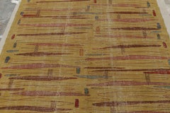 Tappeto Zeki Müren vintage del 1960 in oro, rosa, motivo Art Deco  da Rug & Kilim