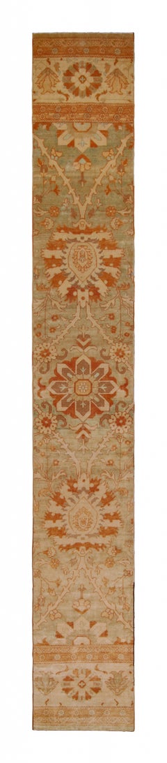 Tapis de style persan de Rug & Kilim en motif floral beige, bleu et rouge