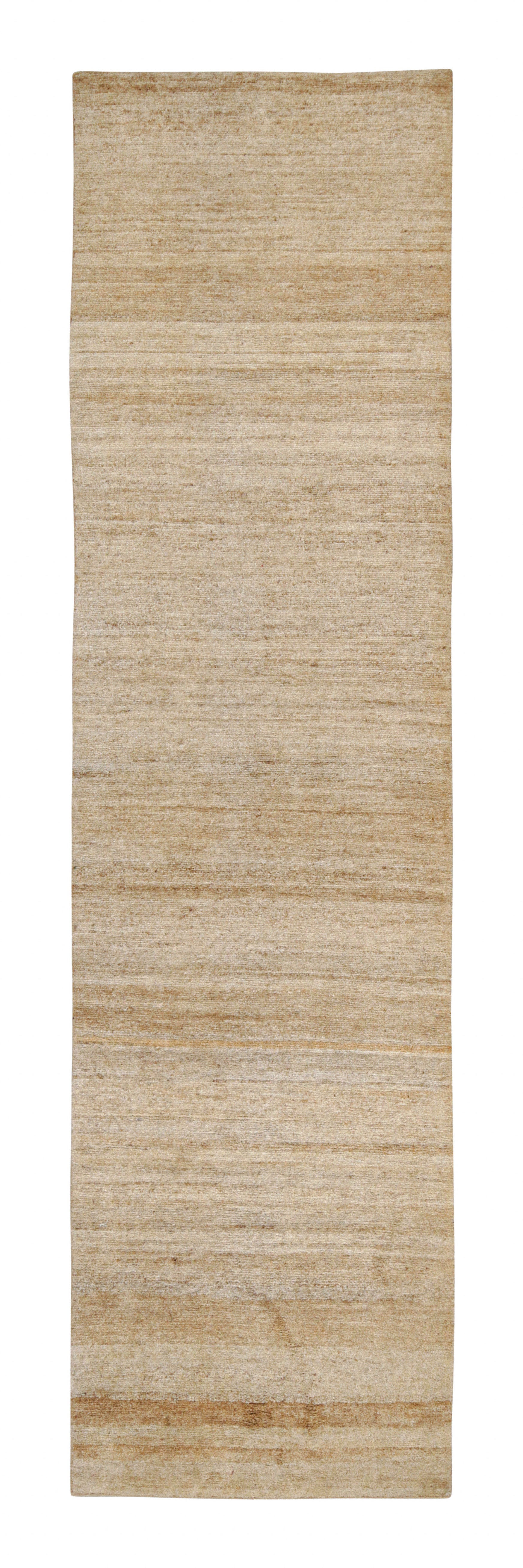 Alfombra moderna Rug & Kilim y alfombra lisa con rayas beige