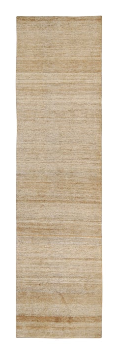 Rug & Kilim’s Modern Runner and Plain Rug with Beige Striae