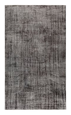 Tapis turc vintage à motifs noirs et blancs, de Rug & Kilim