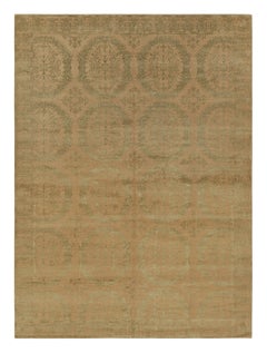 Rug & Kilim's Tapis européen en or avec médaillons floraux Catana