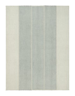 Rug & Kilim's Contemporary Kilim mit strukturierten Streifen in Beige, Creme und Blau