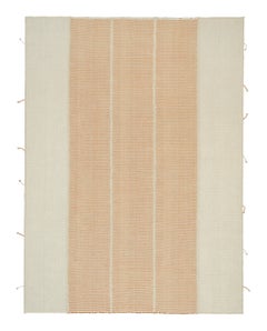 Kilim contemporáneo de Rug & Kilim en rayas de textura naranja óxido y blanco crema