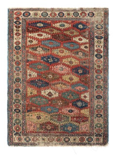 Tapis de course antique Kuba rouge à motifs géométriques colorés - Rug & Kilim