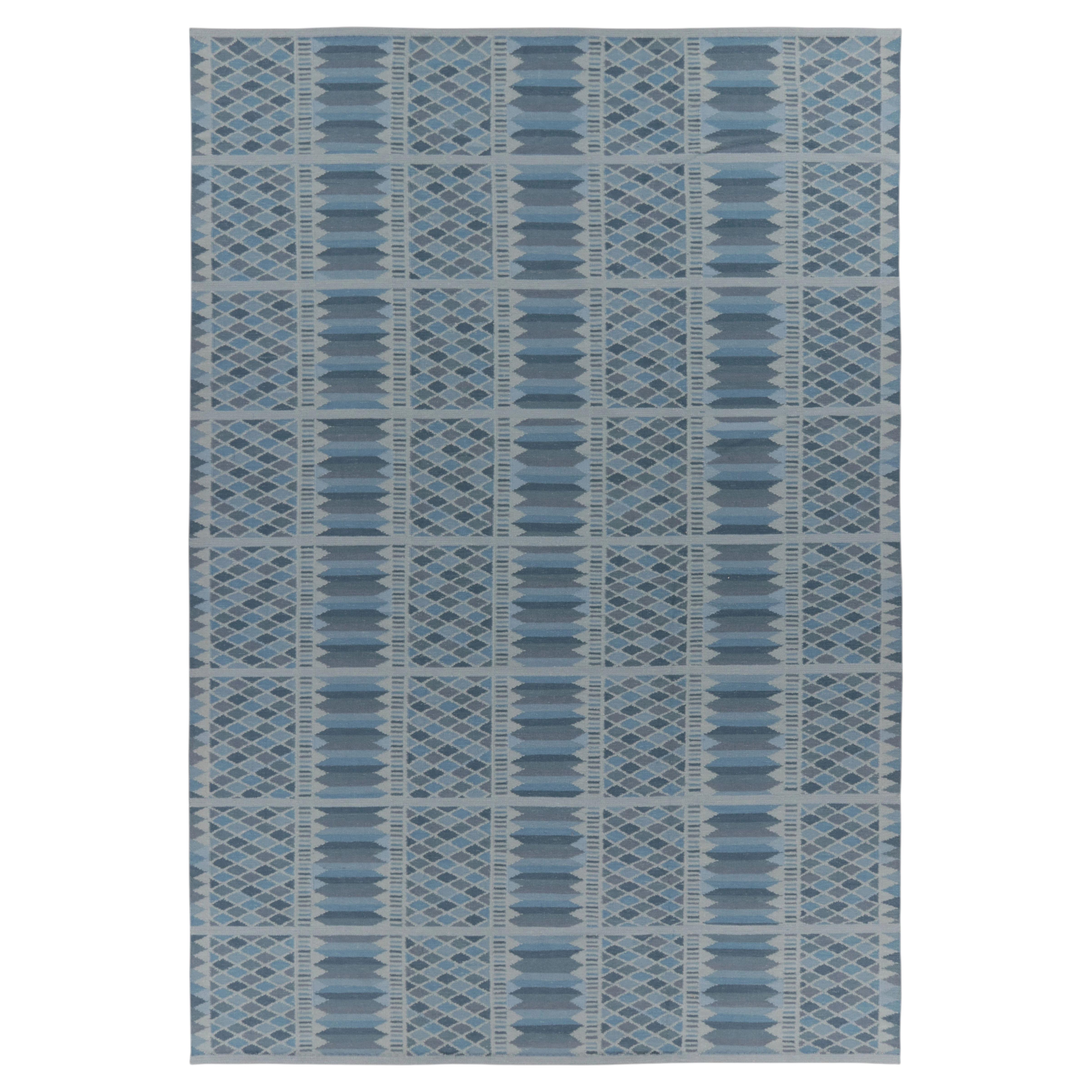 Contemporary Oversized Scandinavian Style Flatweave Rug by Rug & Kilim, India