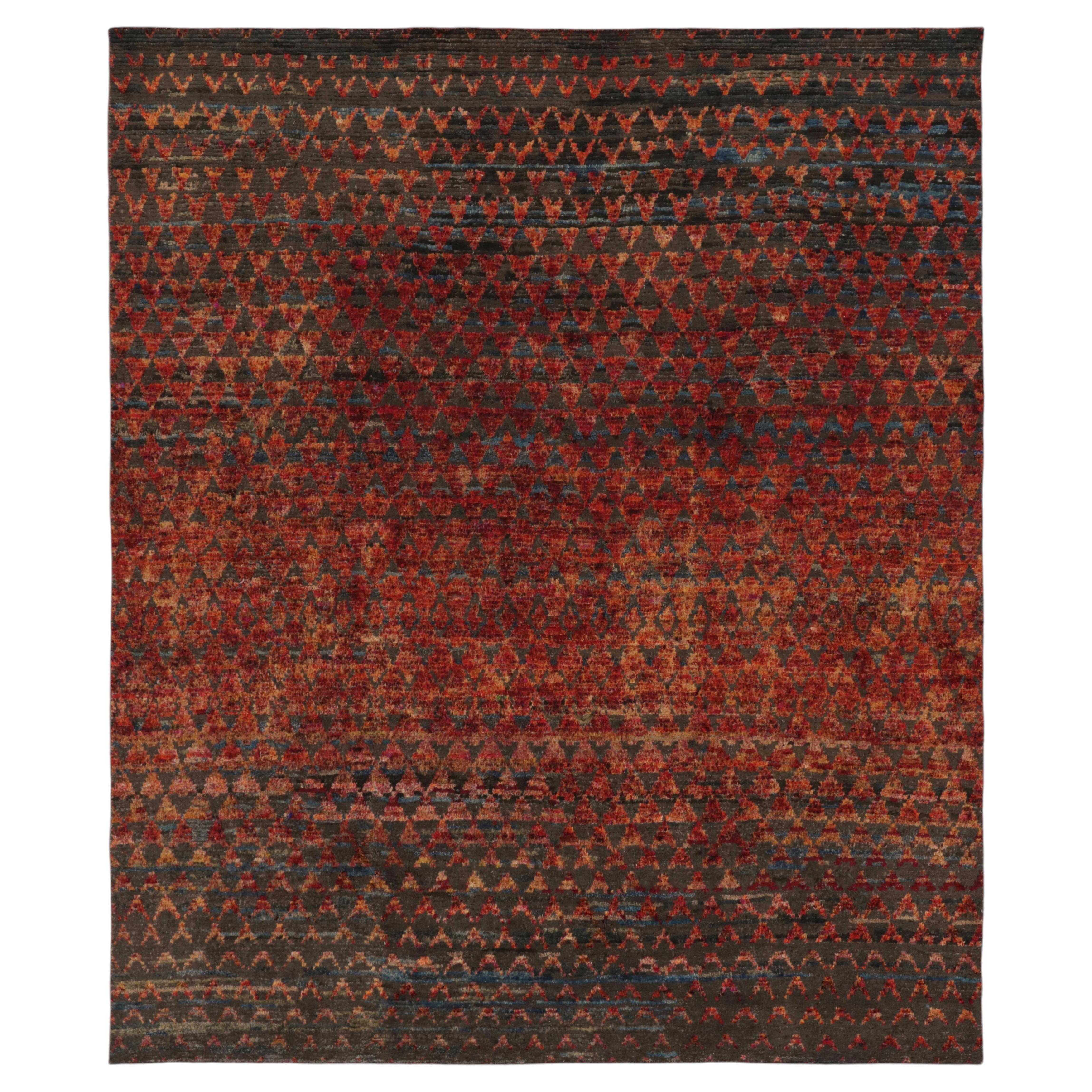 Tapis contemporain aux motifs géométriques dégradés, en laine et soie naturelle, par Rug & Kilim, Inde