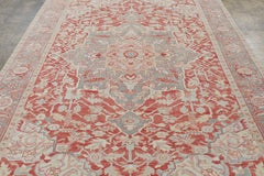 Antiker Heriz-Teppich mit Blumenmuster in Rot und Blaugrün – Teppiche & Kelims