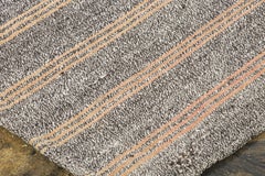 Tappeto vintage turco in lana Kilim con strisce beige di Rug & Kilim, 1950-1959