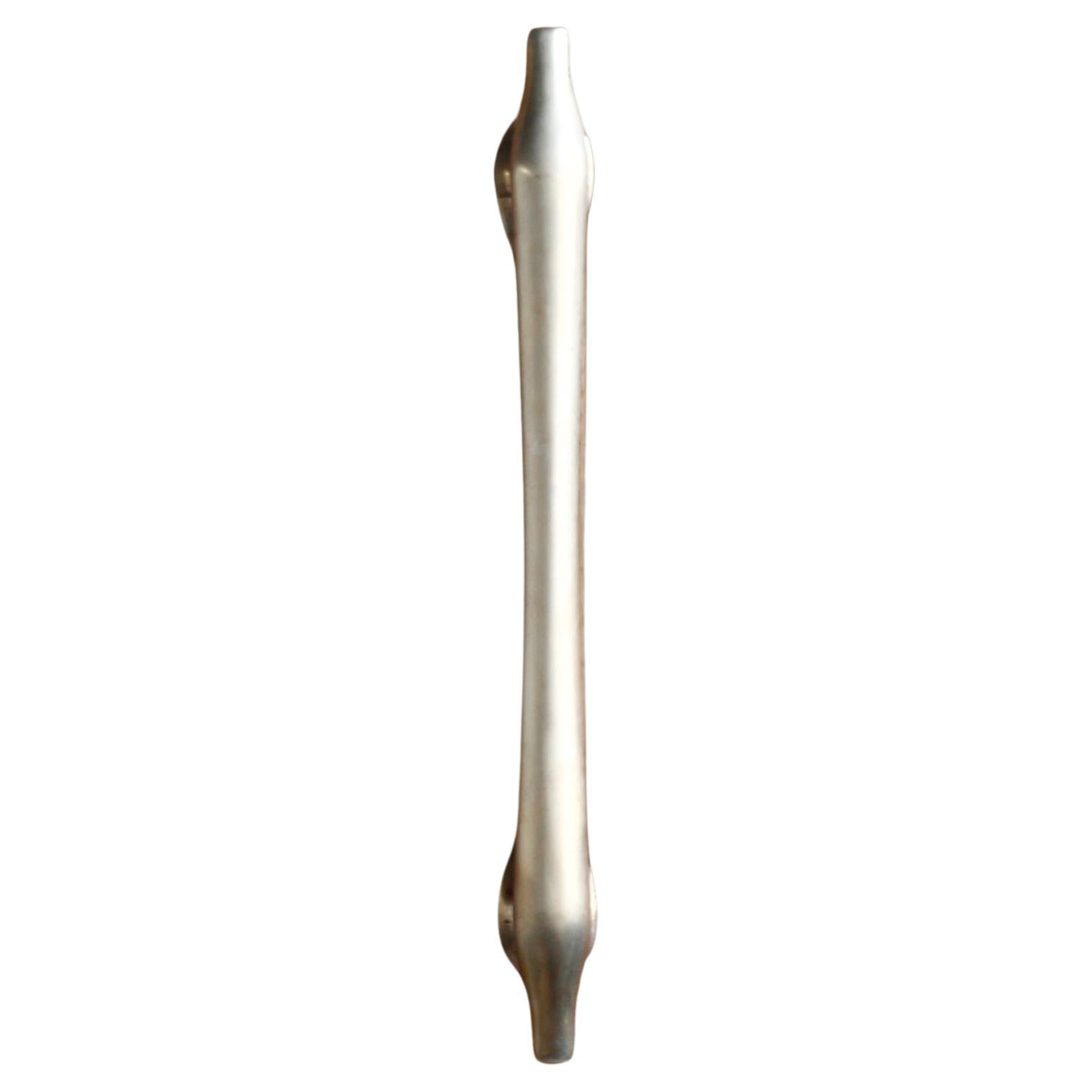 Australian BARBERA Cyrus Cabinet Handle Medium Solid Bronze For Sale