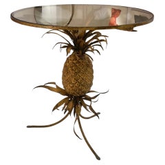Elegant Gilt Metal Gueridon with Pineapple, Italy 1950.