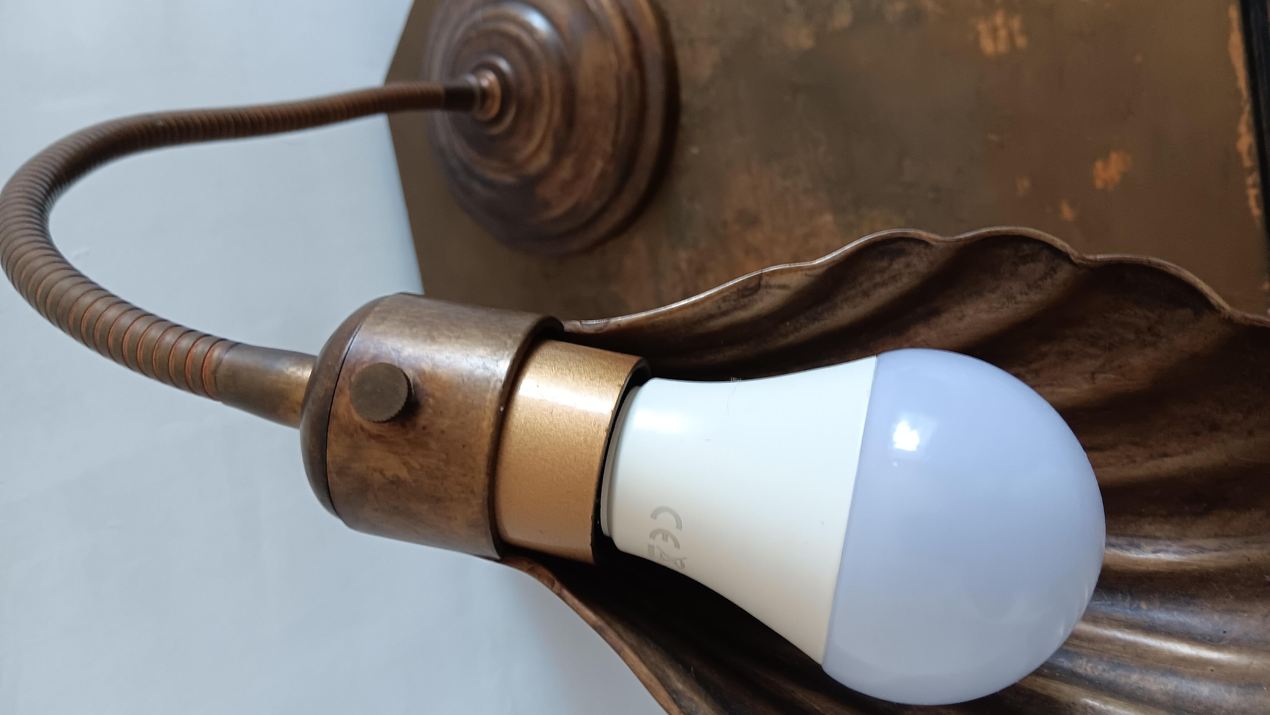 Italian Table Lamp Shell  Bronze Italy Mid Century Moderm For Sale