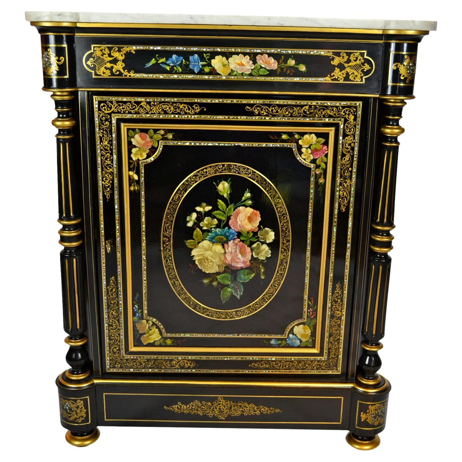 Commode ebanizzata e dipinta di Napoleone III chiamata Meuble D
appui in francese