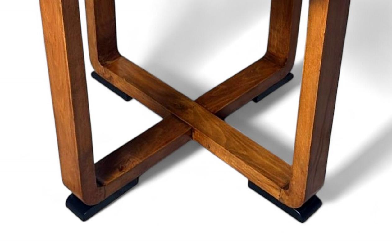 Art Deco Round Italian Walnut Coffee Table For Sale 8