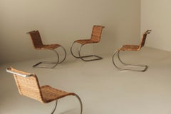 Lot de chaises de salle à manger en porte-à-faux B42, créées par Ludwig Mies van der Rohe pour Tecta, années 1970