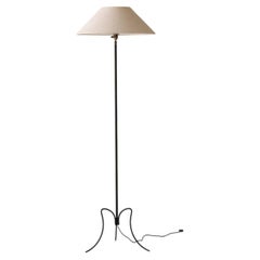 French sculptural adjustable tripod floor lamp, 1950s