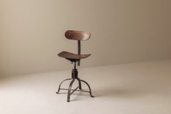 Characterful adjustable desk chair from France, early 20th century.