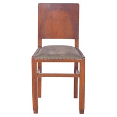 Chaise du 20ème siècle avec tapisserie en cuir et clous