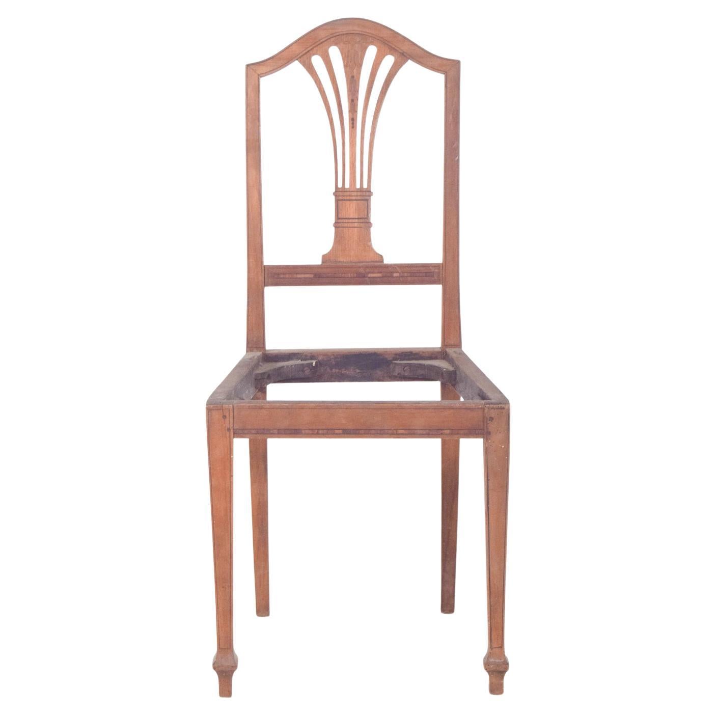 Sedia in legno del XIX secolo con intarsio