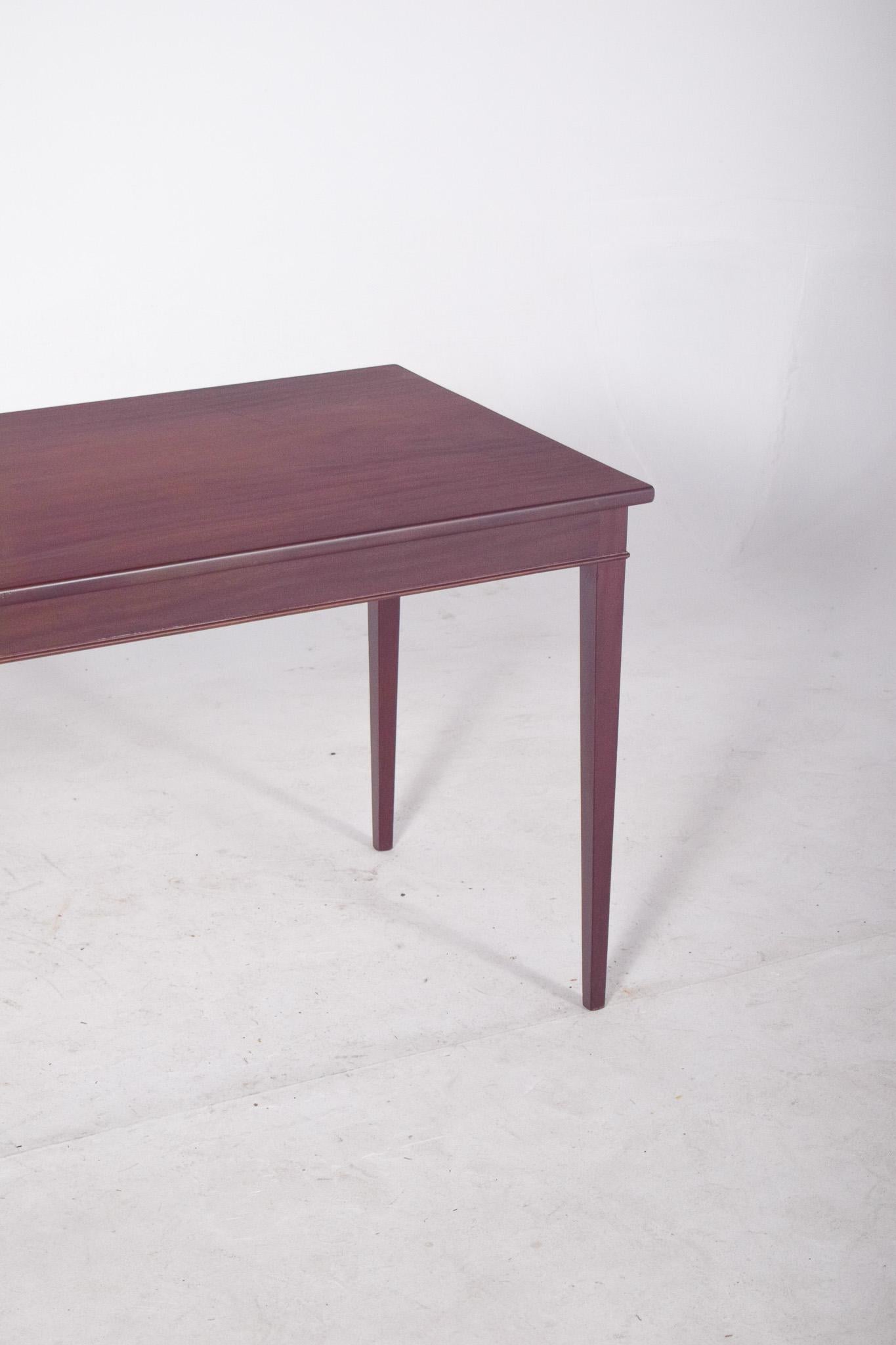 English Rectangular Coffee Table in Mahogany In Good Condition For Sale In Lisboa, Lisboa