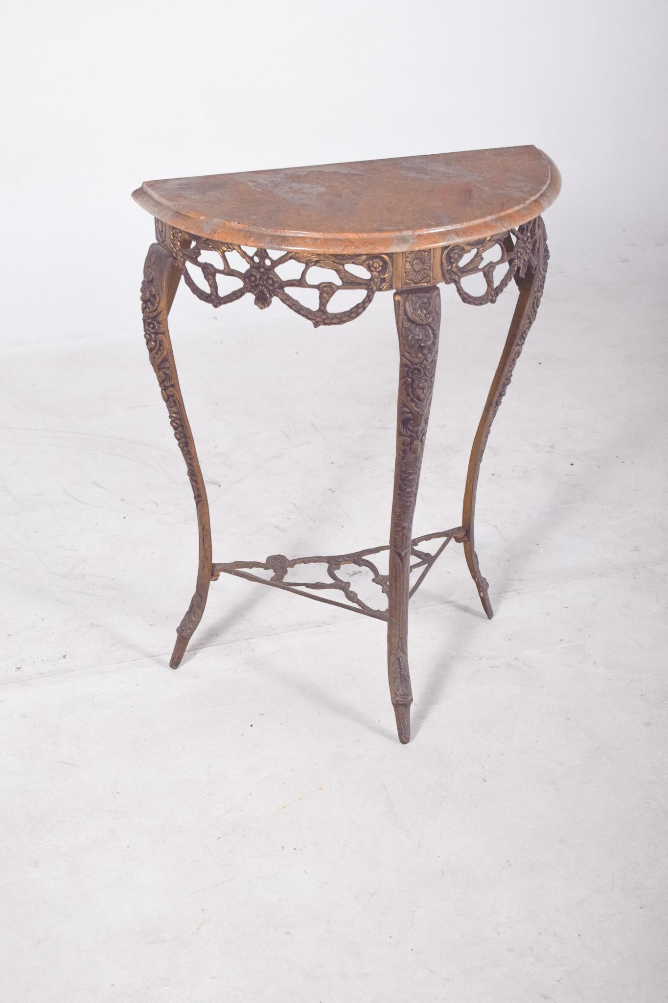 Portuguese Rustic Half-moon Table with Marble Top In Fair Condition For Sale In Lisboa, Lisboa