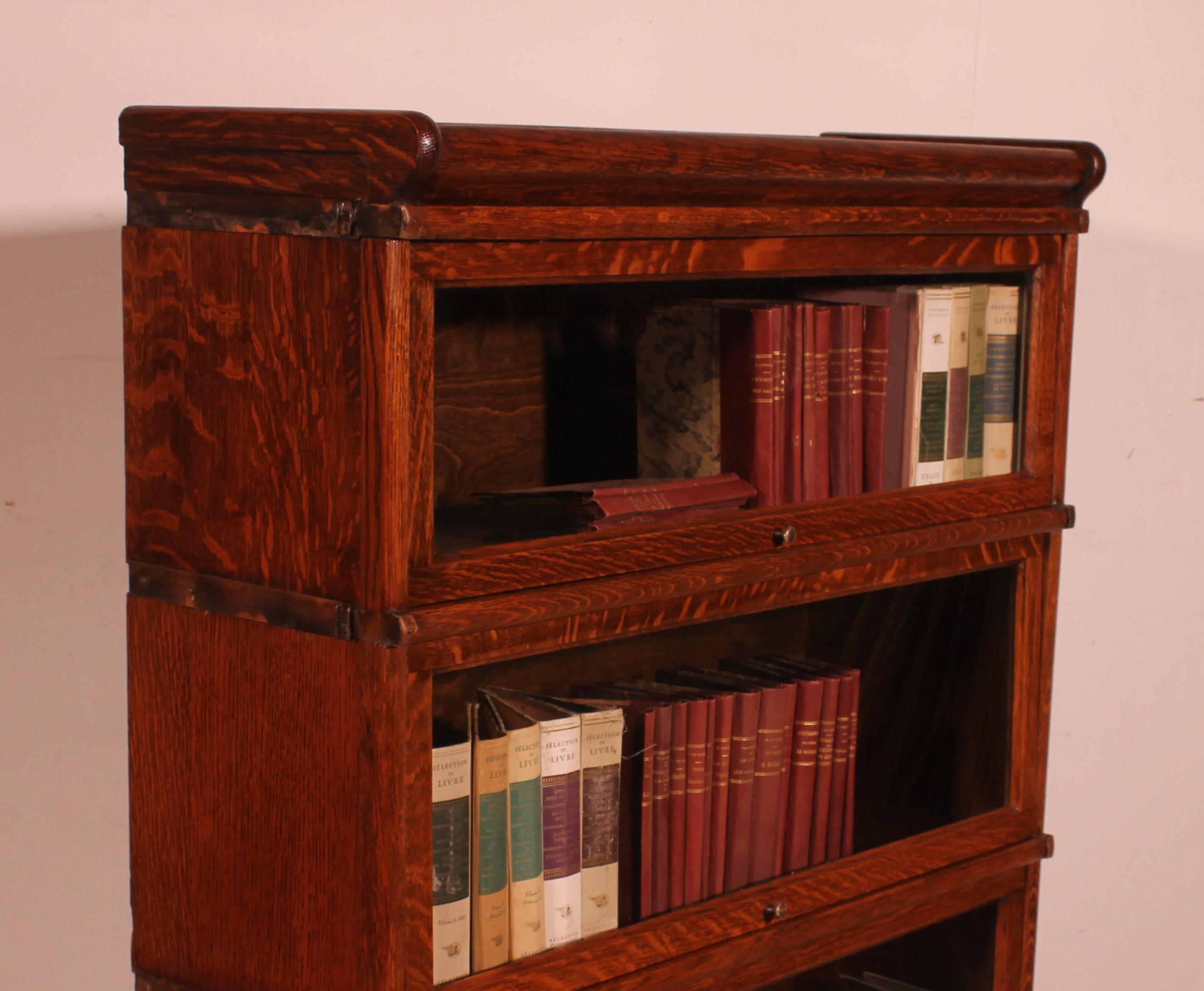 Quercia Libreria Globe Wernicke Oak Set Di 3 in vendita