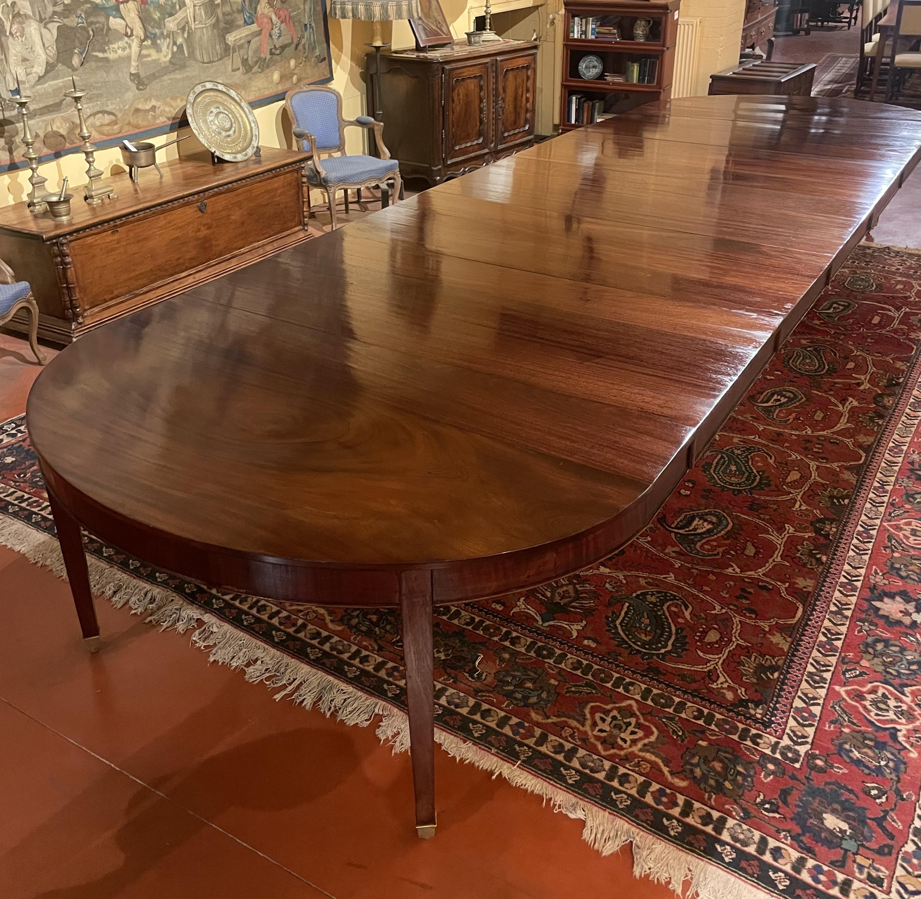 19th Century 8-foot Louis XVI Mahogany Dining Table, Of 5.30m Long