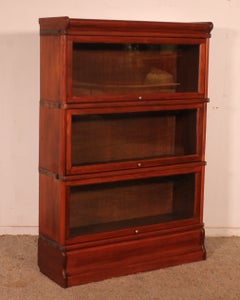 Globe Wernicke Bookcase In Mahogany With 3 Elements