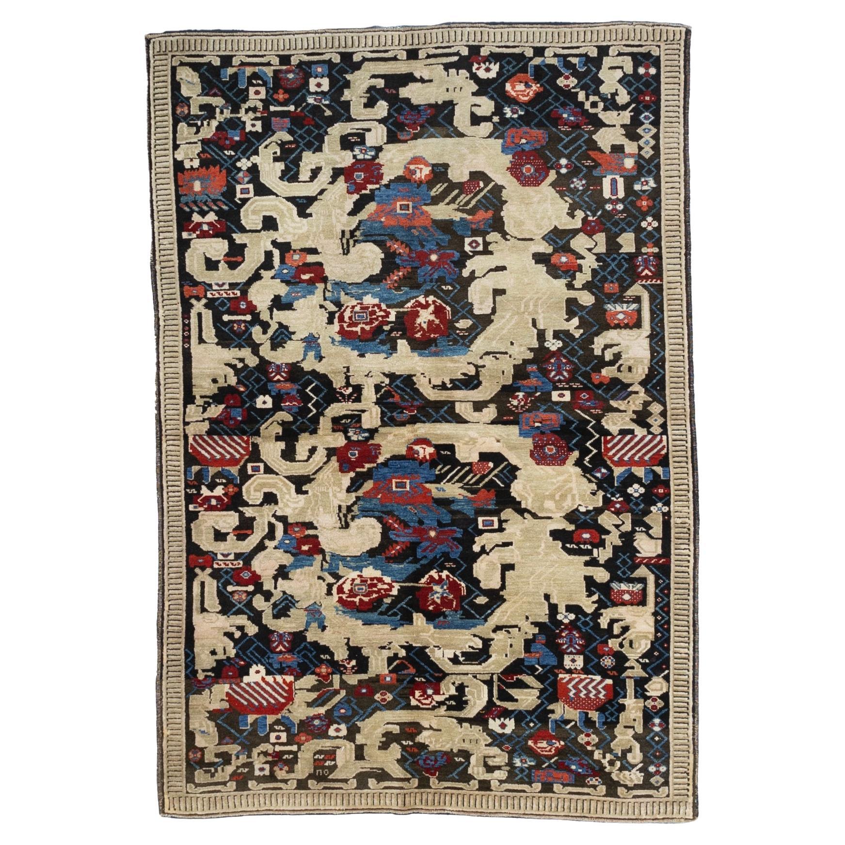 Tappeto antico in lana di Karabagh 4'10" x 7'1"