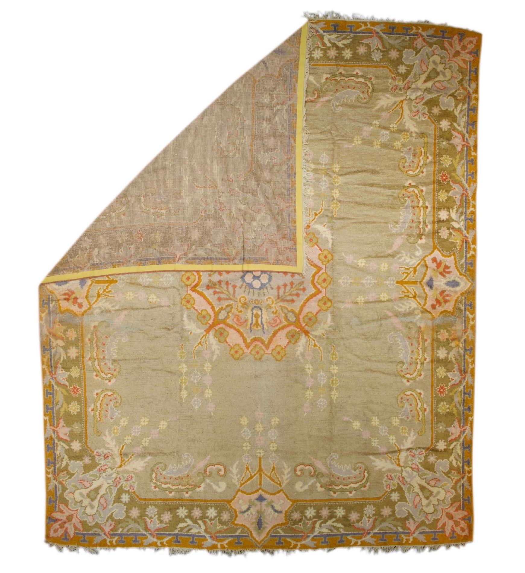 Feiner antiker türkischer Oushak-Teppich 12'3