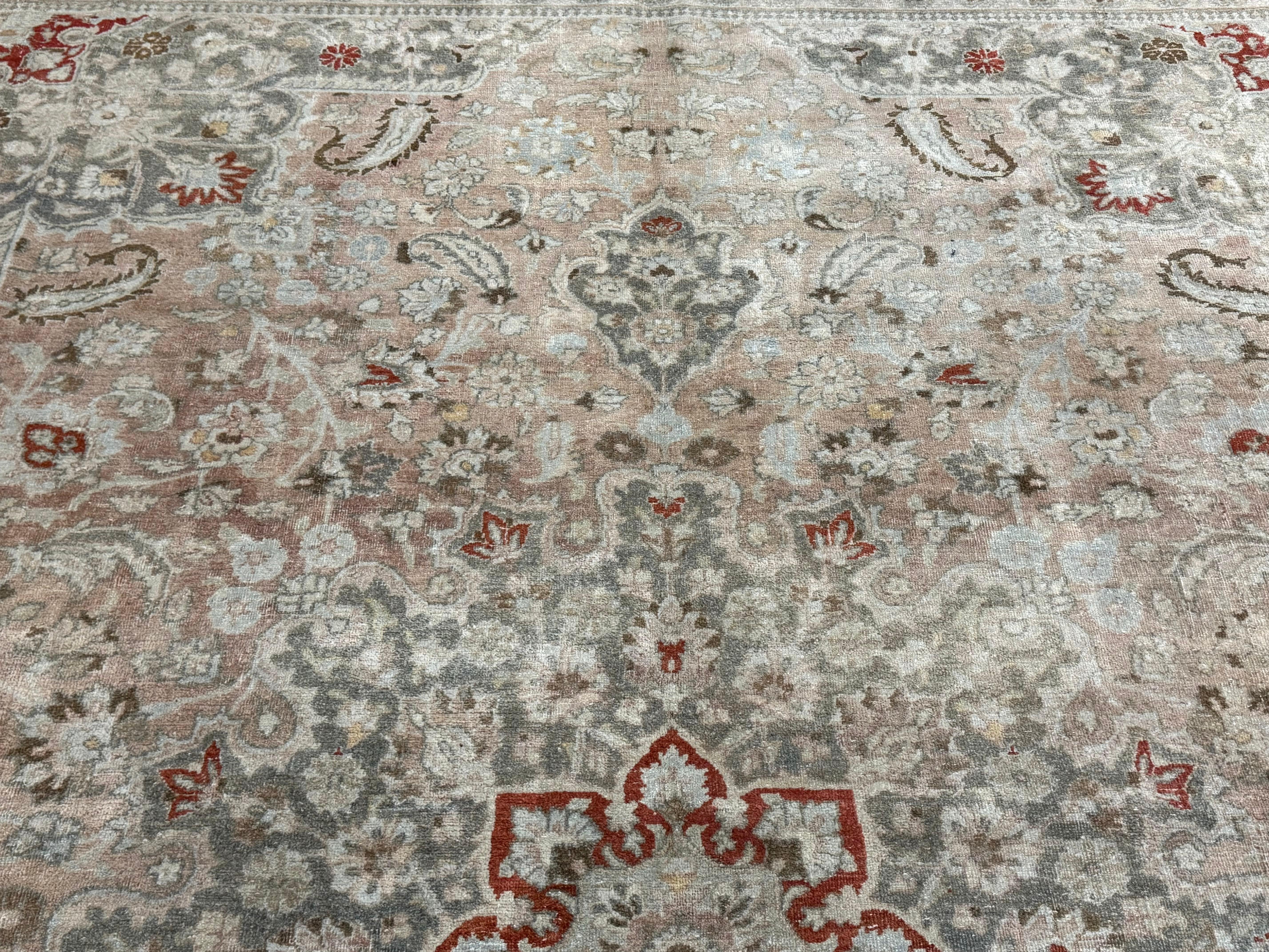 Fine Persian Tabriz Rug 10’ x 12’11” For Sale 4
