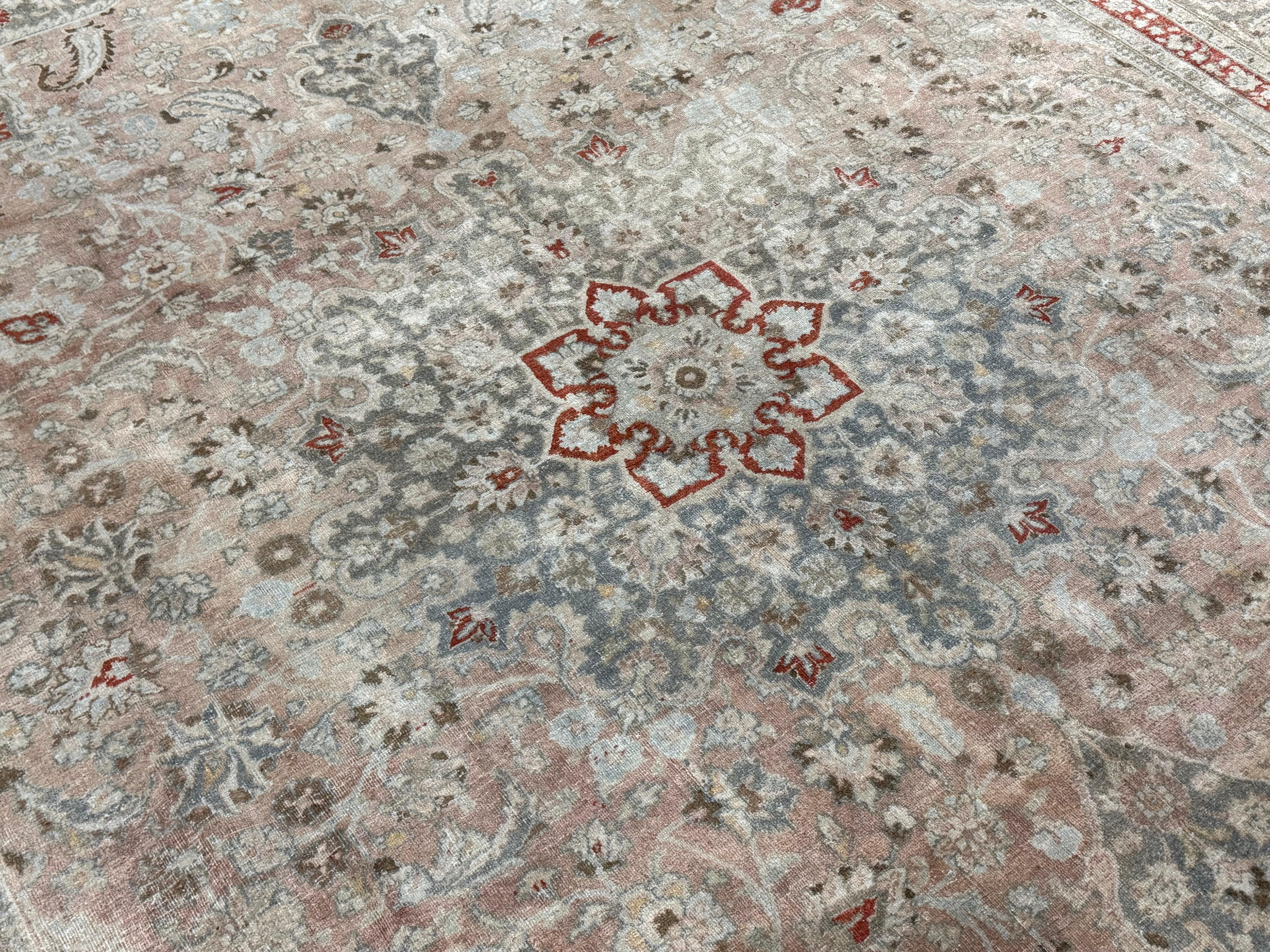 Fine Persian Tabriz Rug 10’ x 12’11” For Sale 5