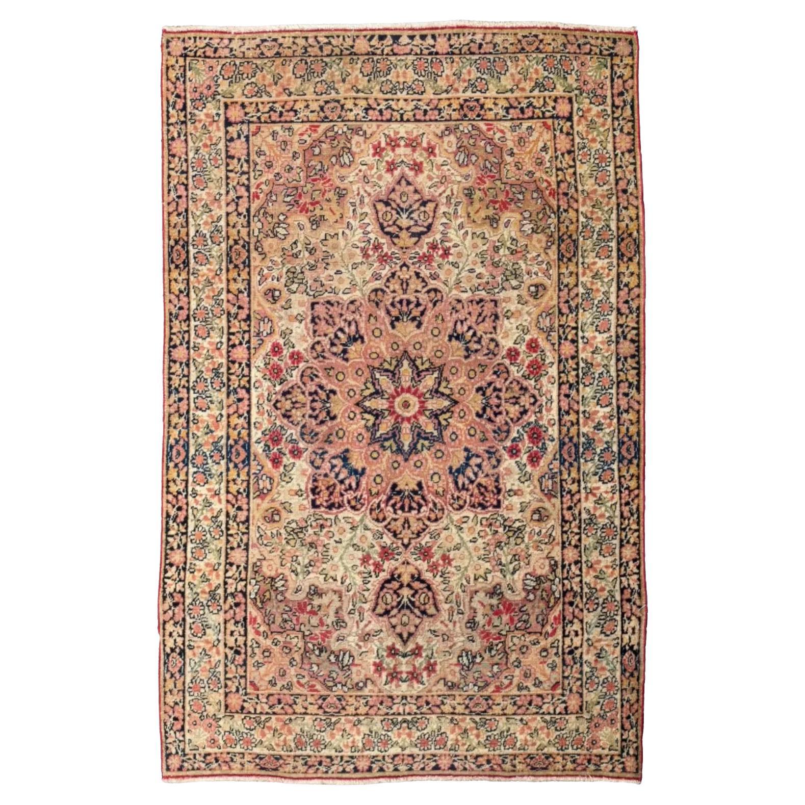 Alfombra Persa Kerman Pequeña Circa 1940 - Lana Marfil Rosa 73075 en venta