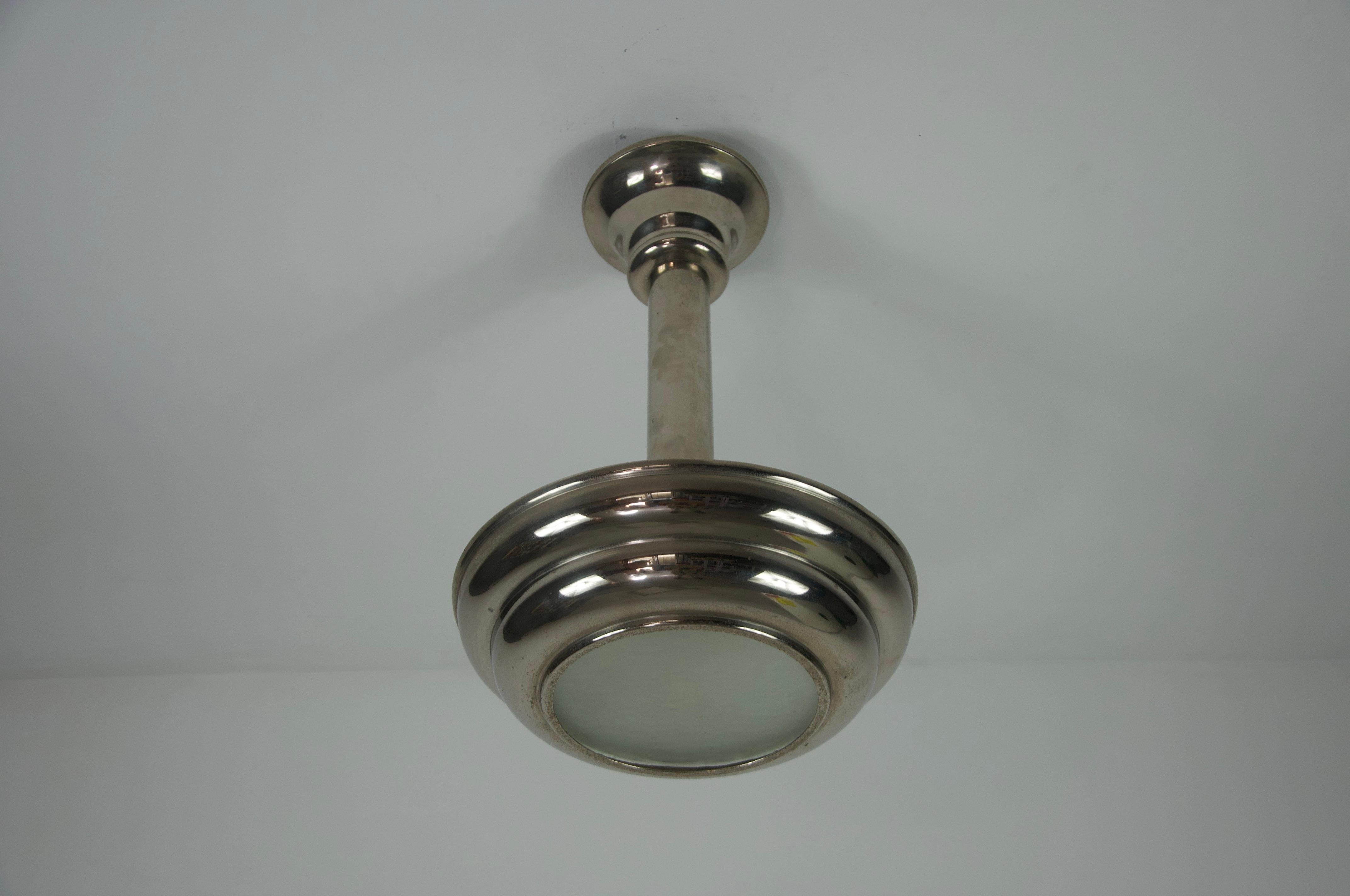 Lampada da soffitto in vetro e cromo Art Deco, anni '30, Francia in vendita 1