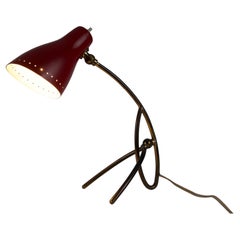 Tischlampe aus Messing und rotem Metall von Giuseppe Ostuni, 1960er Jahre, Italien
