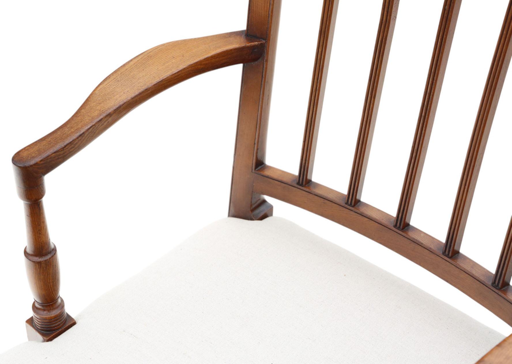 Ensemble ancien de 6 (5 plus 1) chaises de cuisine et de salle à manger en orme du début du 19e siècle en vente 2